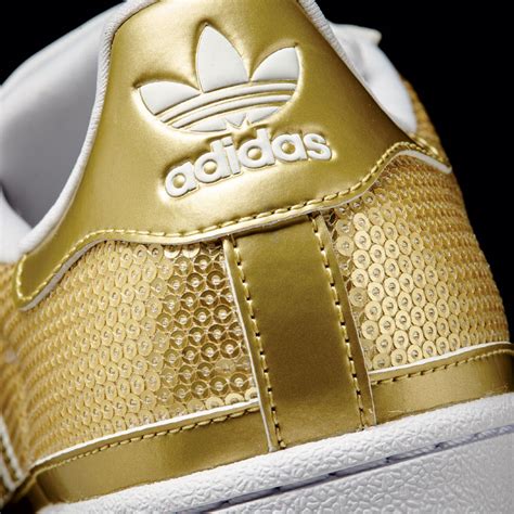 adidas turnschuhe damen ähnlicj superstar|Adidas gold metallic superstar.